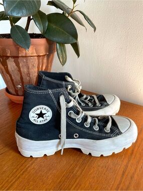 Converse Chuck Taylor All Star Lugged Hi Sneakers